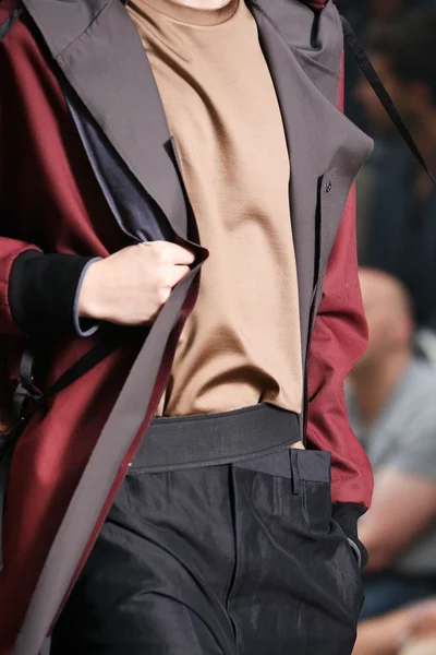Look 67
